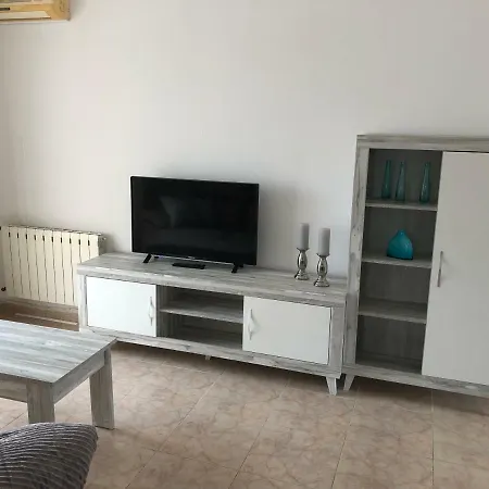 Casa Ursini, Apartamento *