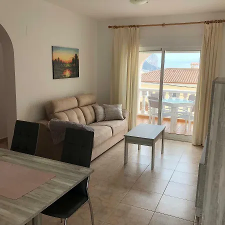 Casa Ursini, * Κάλπε